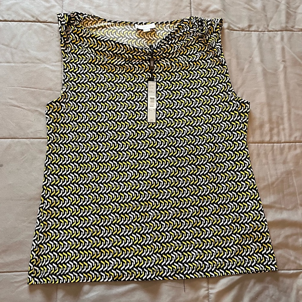 NWT! Women’s Flowy Tank Top